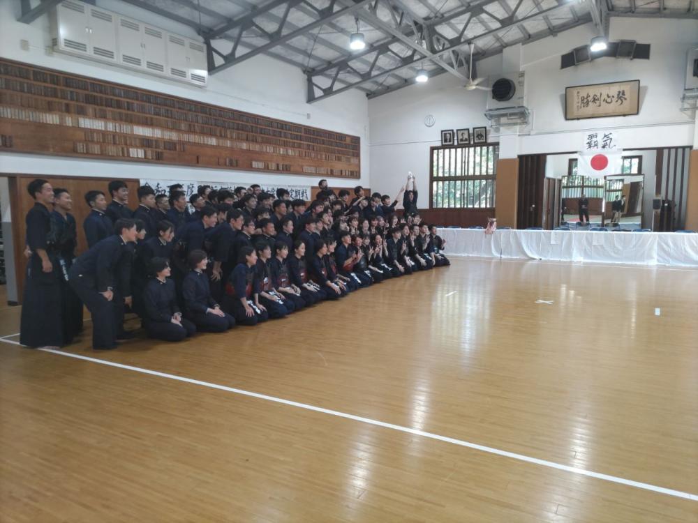 集合写真（学習院定期戦）.jpg