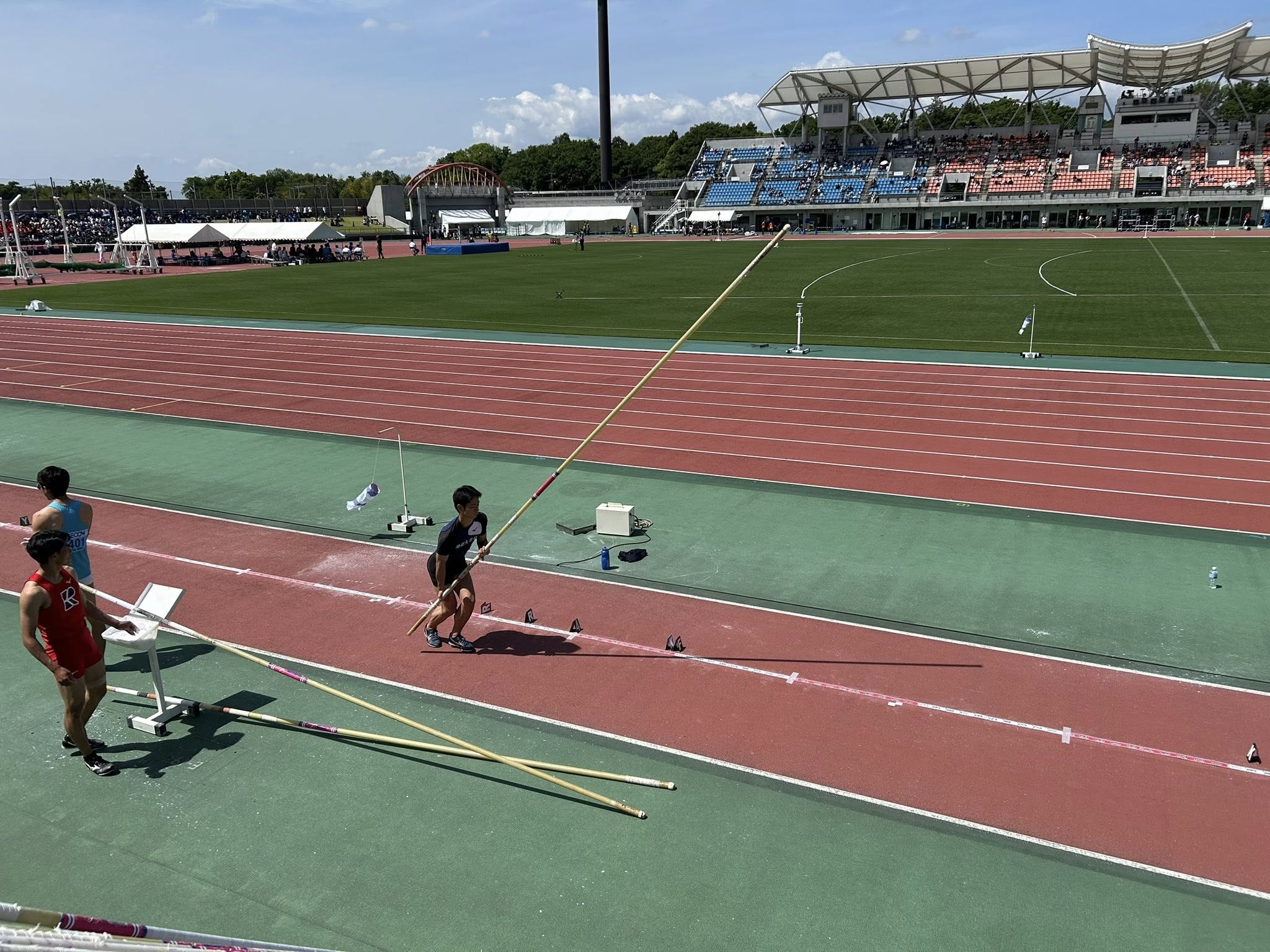 https://www.bodaidsk.com/community/tomo_t_and_f/images/R7inkare_muranaka_pole0.jpg