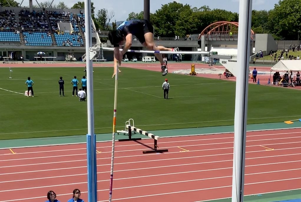 https://www.bodaidsk.com/community/tomo_t_and_f/images/R7inkare_muranaka_pole3.jpg