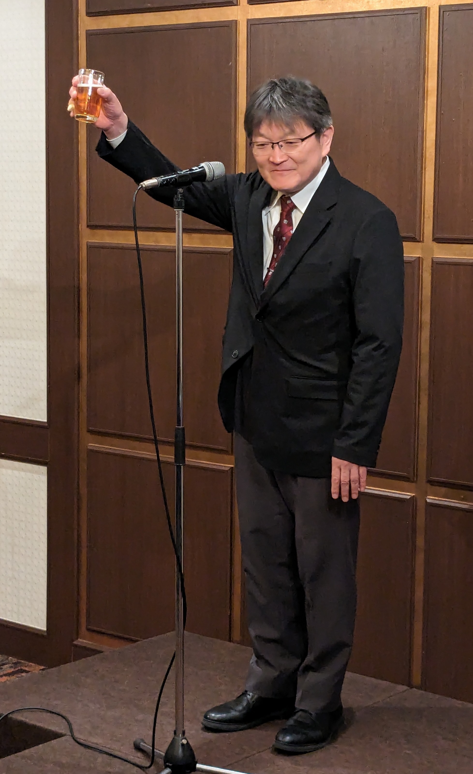 ⑤田中部長乾杯ご発声.jpg